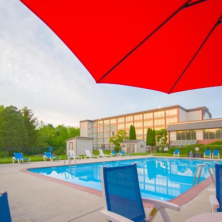 Chester Hotel And Conference Center Exton Exterior foto