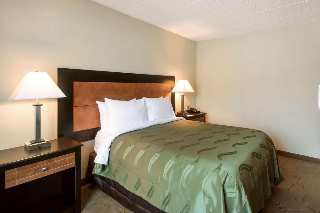 Chester Hotel And Conference Center Exton Quarto foto