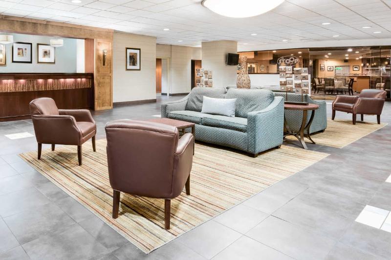 Chester Hotel And Conference Center Exton Exterior foto